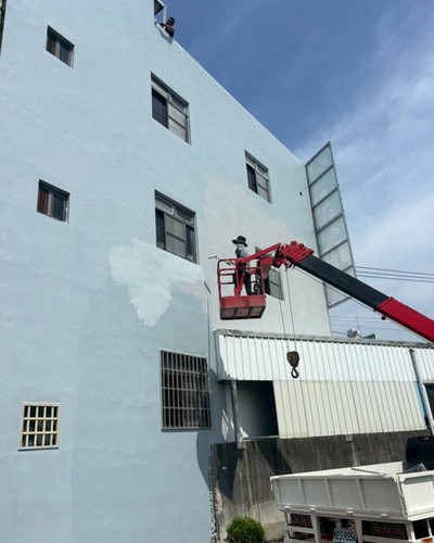 彰化外牆防水, 彰化大門磁磚油漆, 彰化外牆油漆, 彰化外牆老舊滲水, 彰化老屋翻修, 彰化舊屋改建, 彰化舊屋翻新, 彰化防水工程, 彰化房屋修繕, 
                    彰化土木工程, 彰化居家修繕, 彰化土水師傅