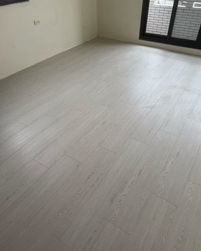 台中SPC石塑地板施工, 台中超耐磨木地板, 台中木地板施工, 台中SPC地板, 台中SPC地板施工, 台中木工師傅, 台中室內裝修, 台中木工, 台中木作, 
		台中木作師傅, 台中室內裝潢, 台中輕隔間, 台中木工推薦, 台中木工裝潢, 台中店面裝潢, 台中裝修隔間