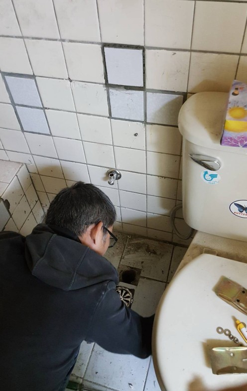 台中室內配線, 台中室內配管, 台中水電師傅, 台中水電工, 台中舊屋翻新, 台中舊屋重新配管, 台中水管埋設, 台中換馬桶, 台中換水龍頭, 台中舊屋翻新, 台中房子結構補強